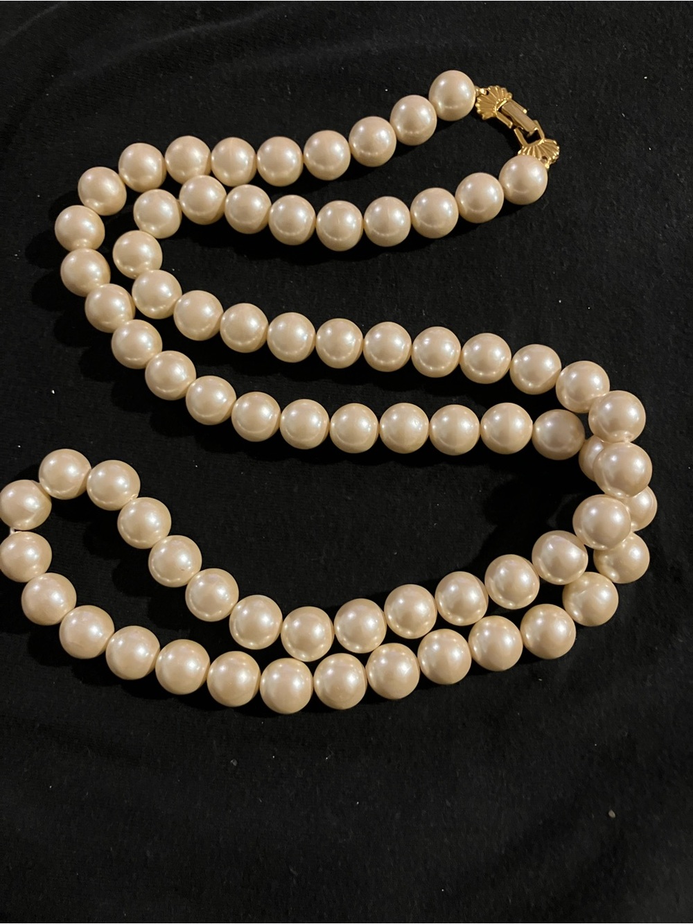 Elegant Cream Faux Pearl Strand Necklace with Gold Clasp